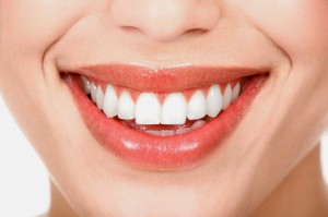 phương pháp tẩy trắng răng tại nhà