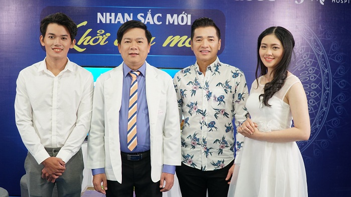 Nghệ sĩ Quang Minh cùng với hai đại sứ Khánh Du - Hồng Anh góp mặt tại một chương trình giao lưu trực tuyến cùng khán giả